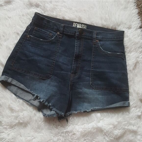 Rewash dark wash high rise jean shorts Size 10 - Picture 1 of 4